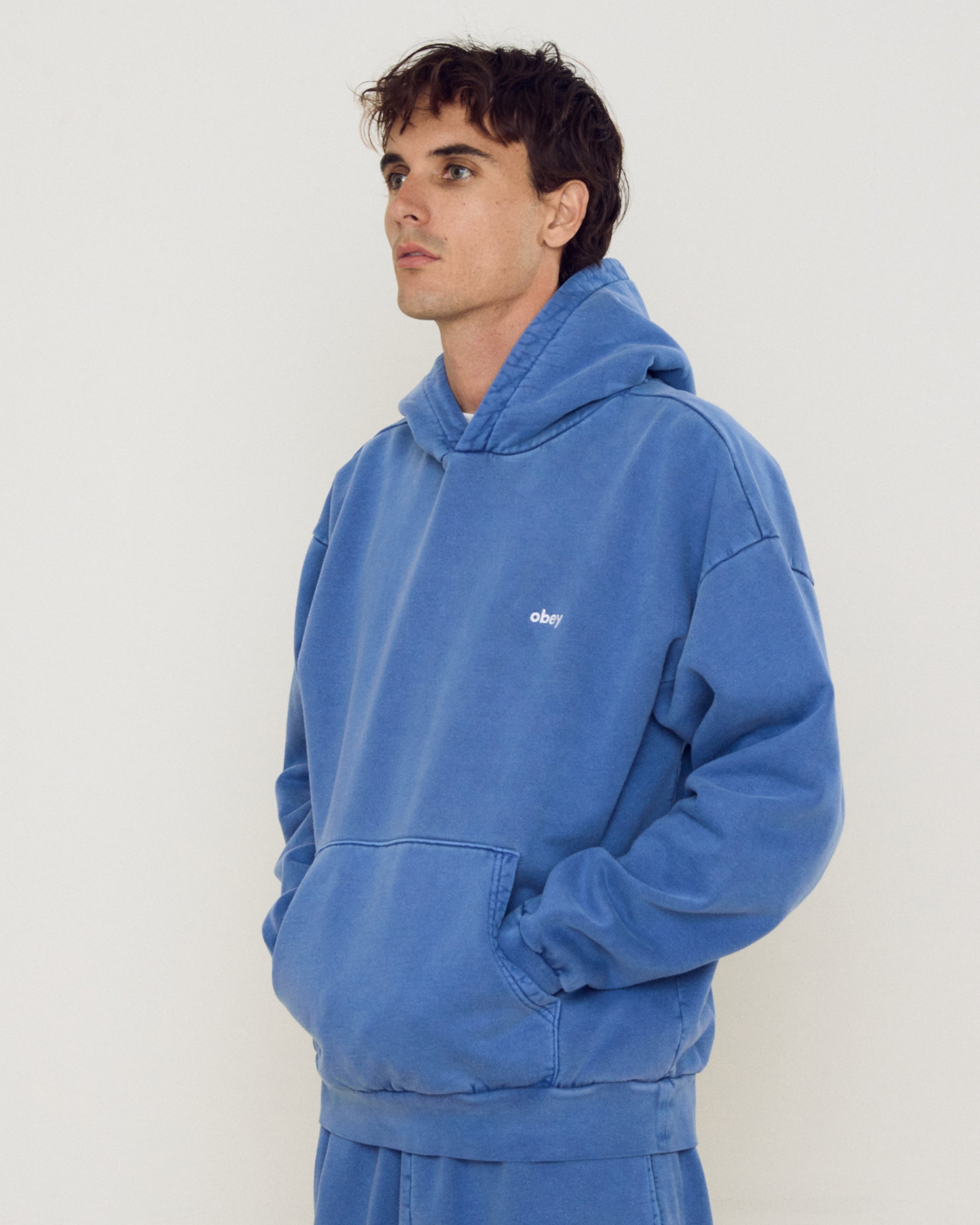 obey-lowercase-pigment-pullover-pigment-electric-indigo (zoomed)