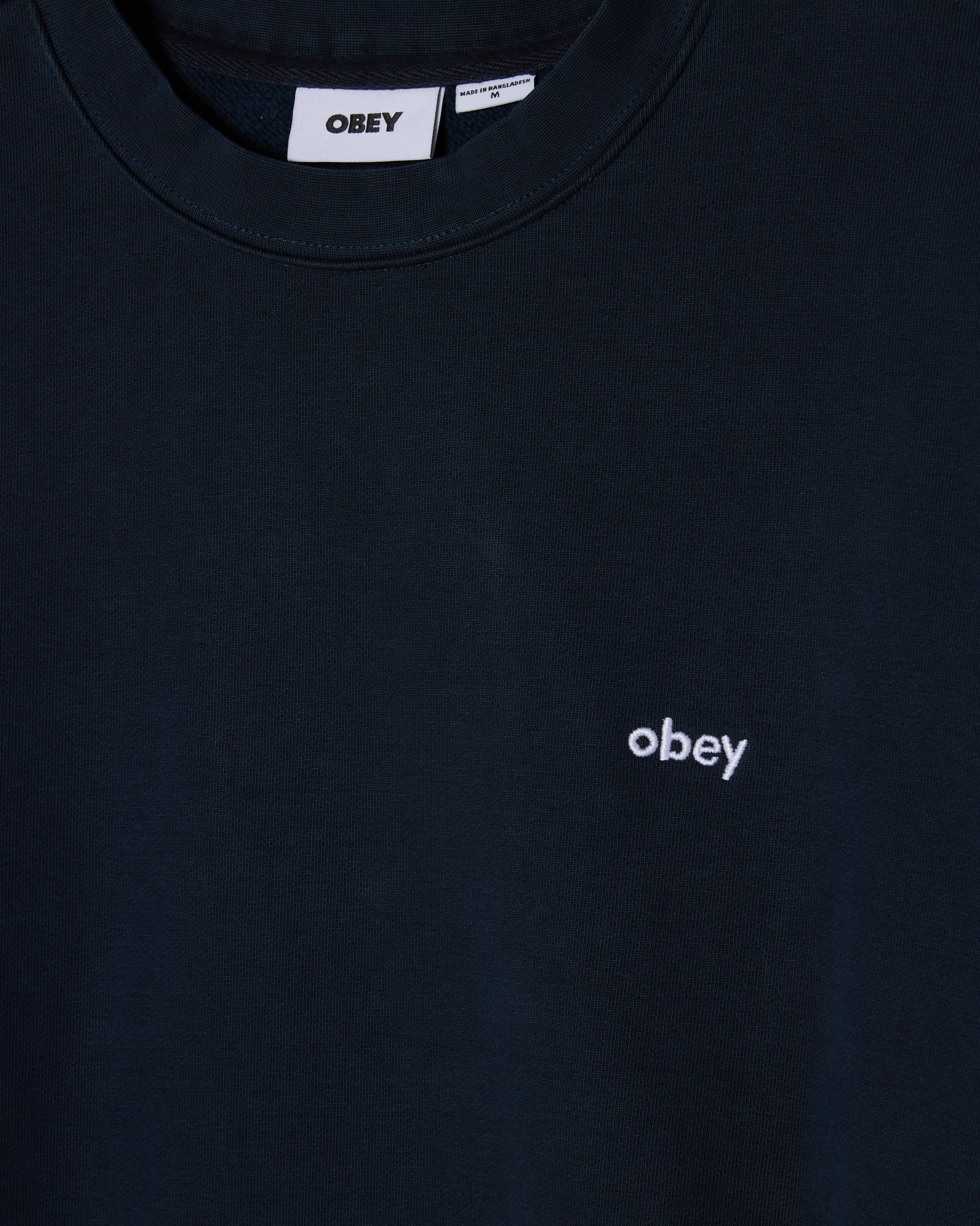 obey-lowercase-pigment-crewneck-pigment-dark-sapphire (zoomed)