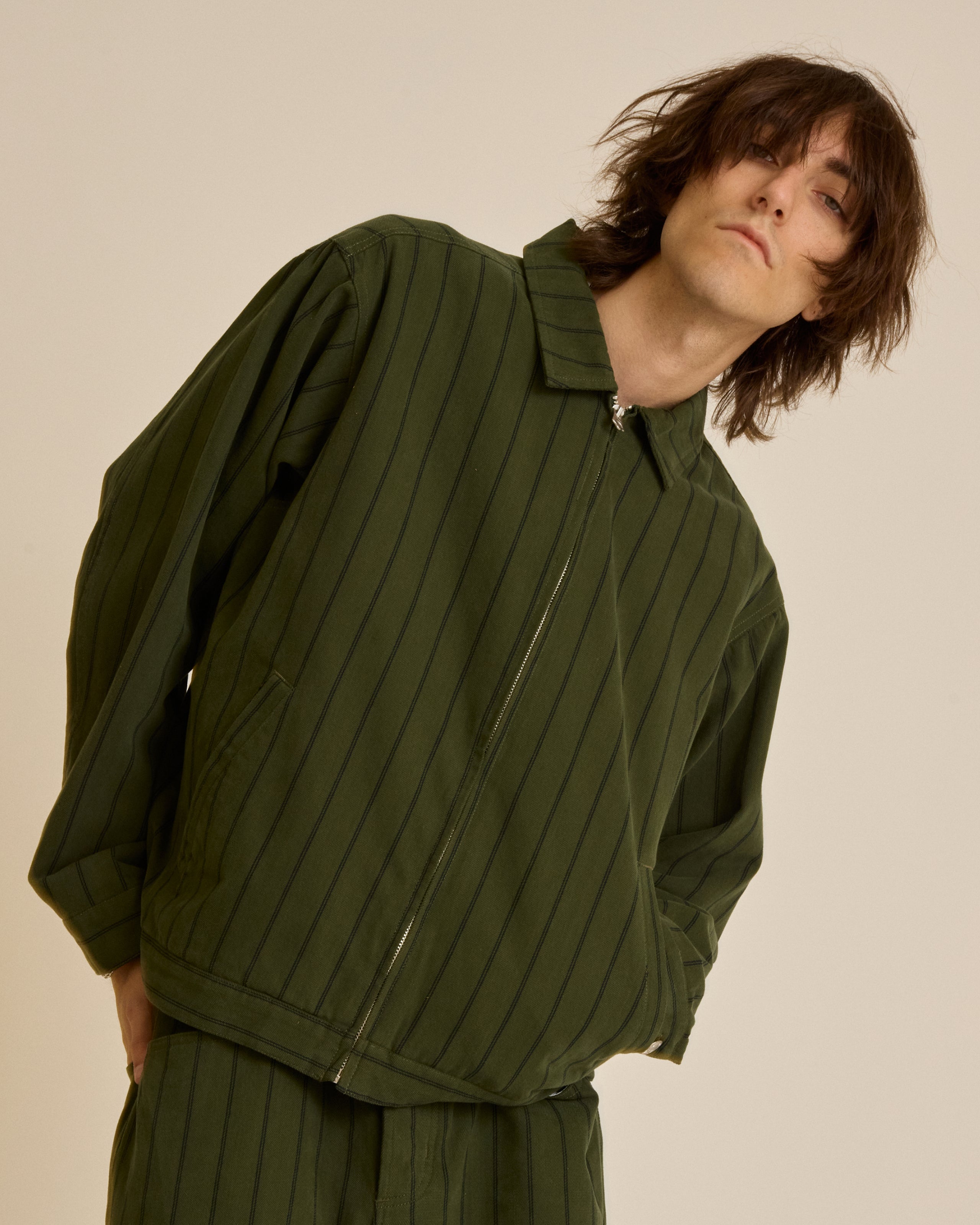 STRIPE ZIP JACKET (zoomed)