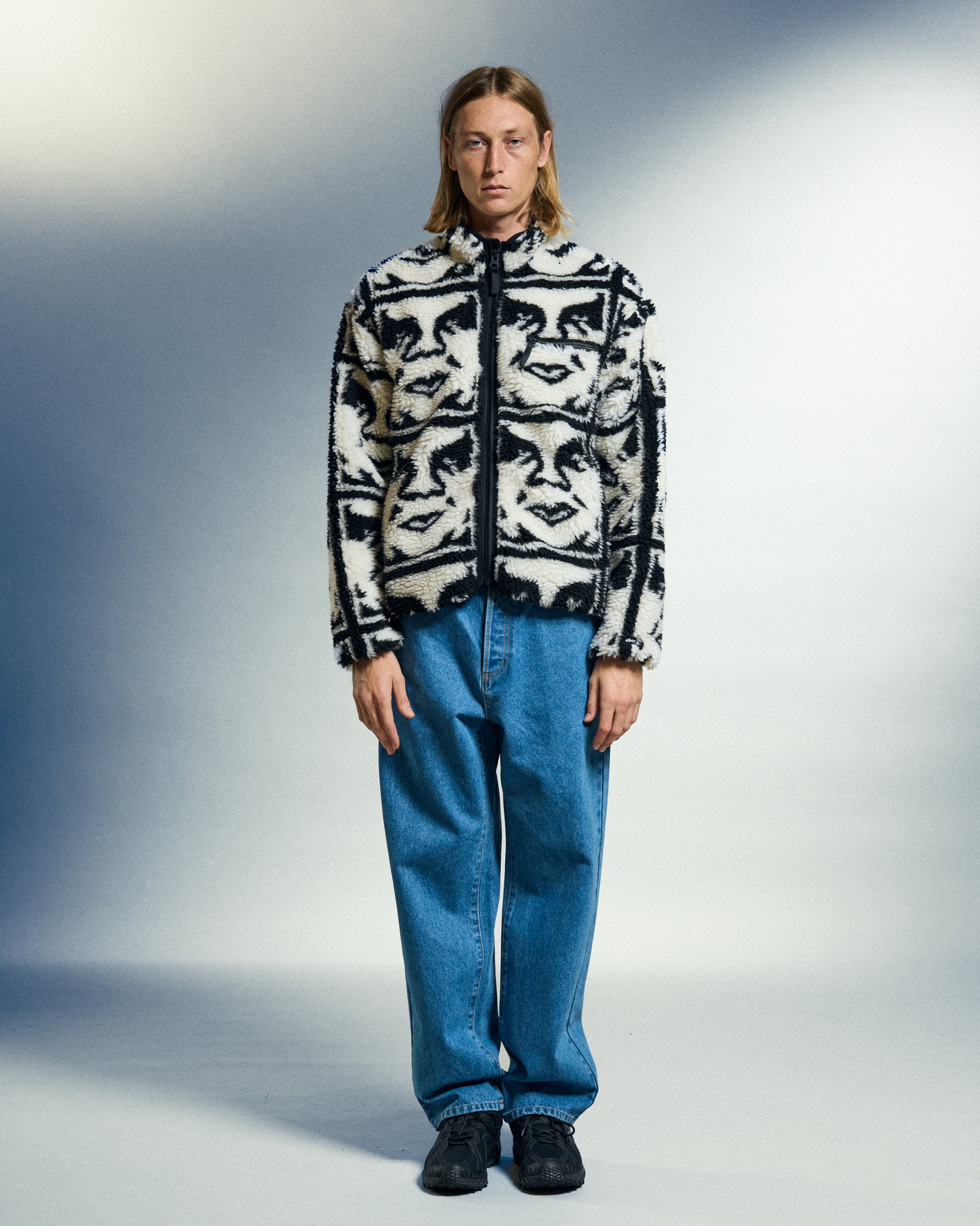 REPEATED ICON SHERPA (zoomed)