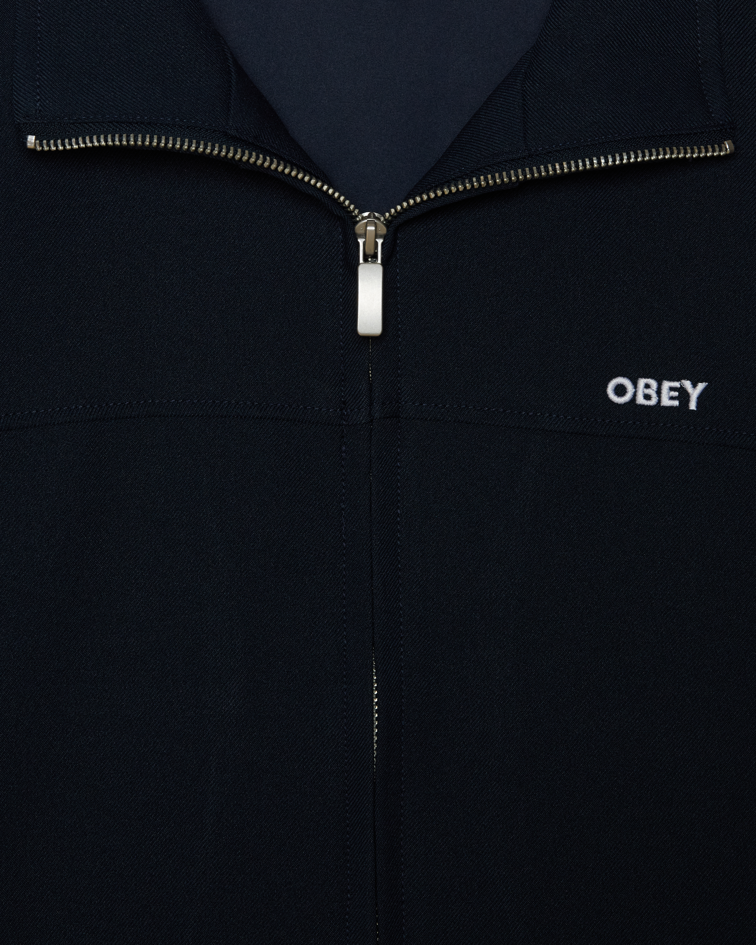 obey-tailored-track-jacket-navy (zoomed)
