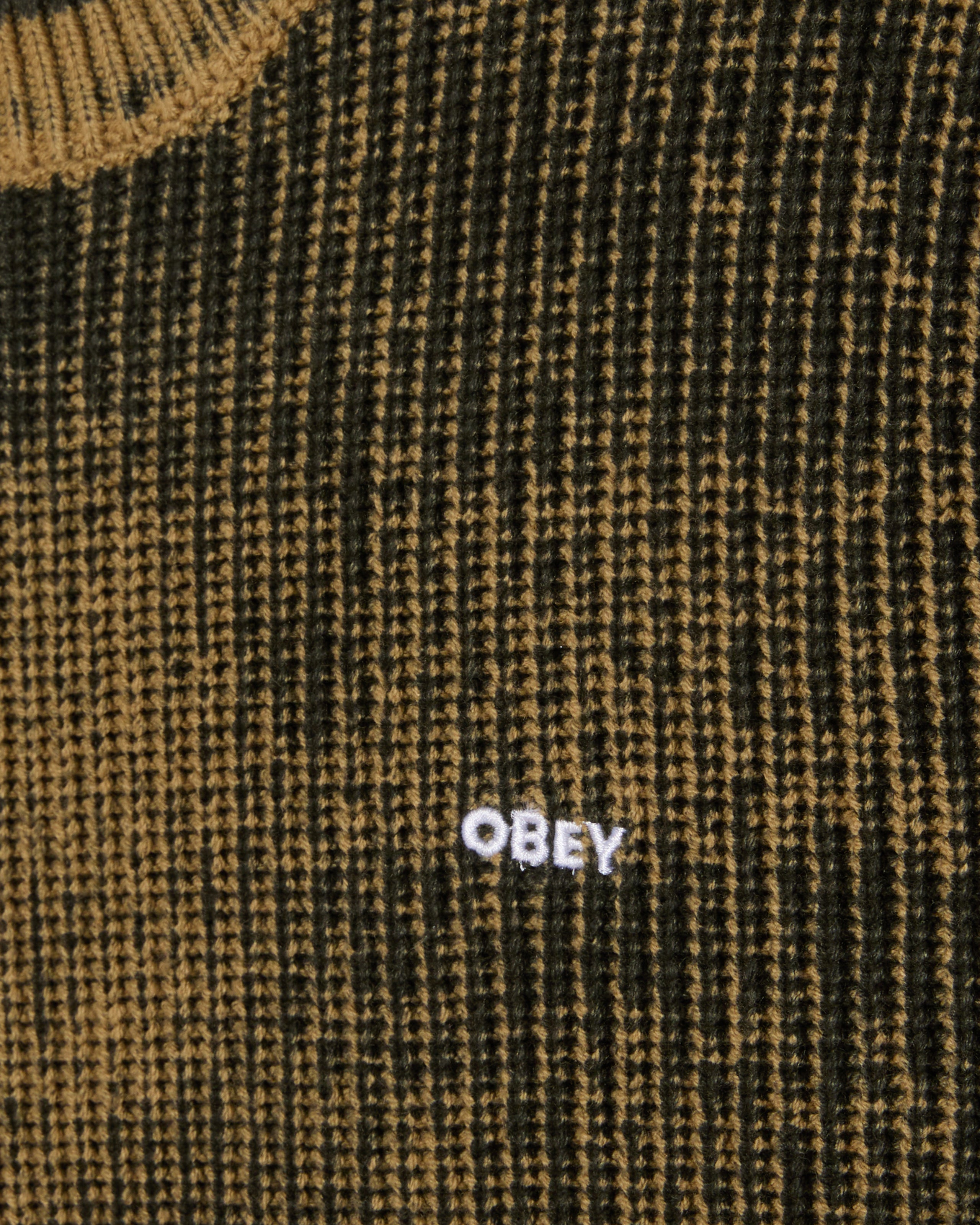 SPRAY EFFECT SWEATER (zoomed)