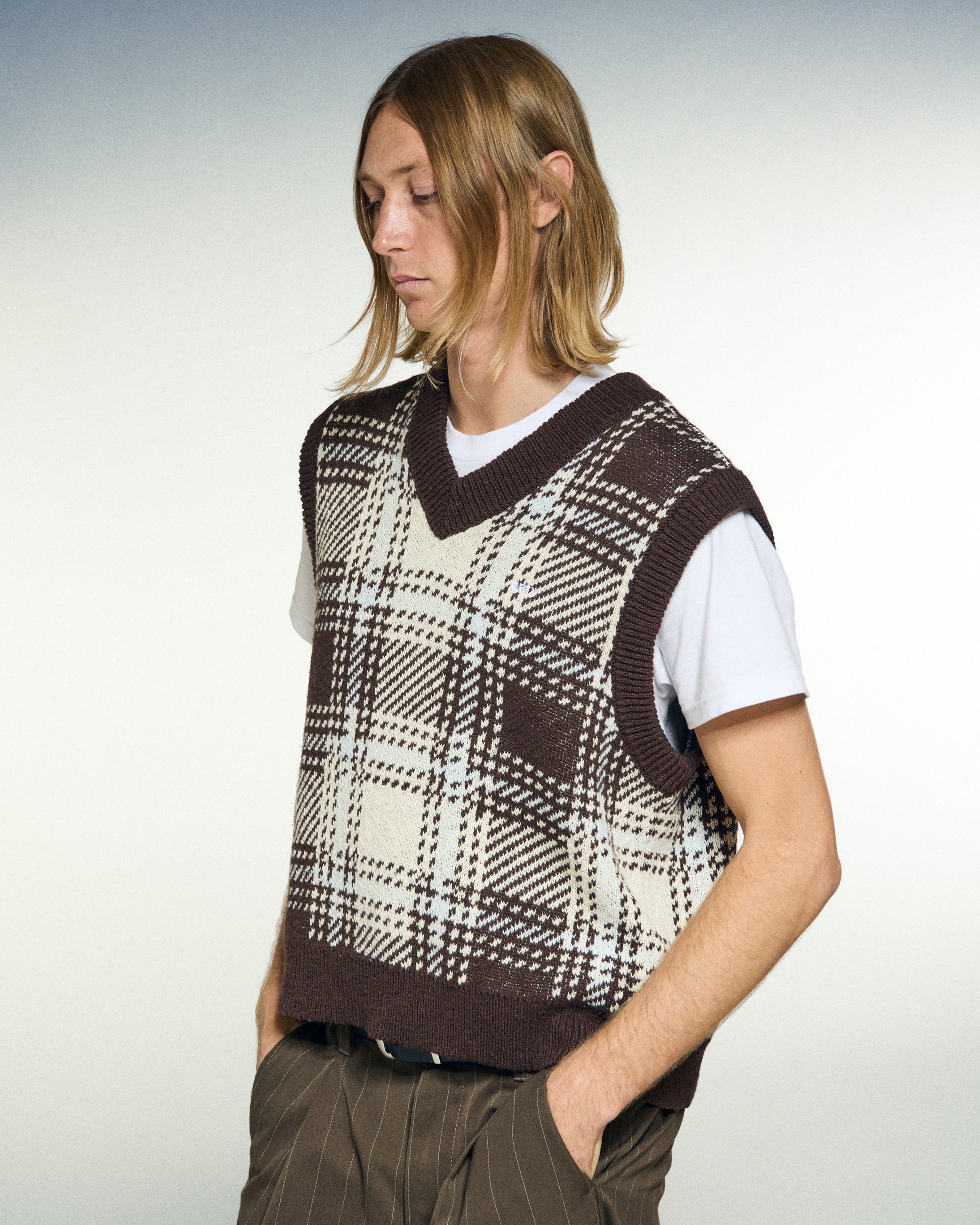 AVON PLAID VEST (zoomed)