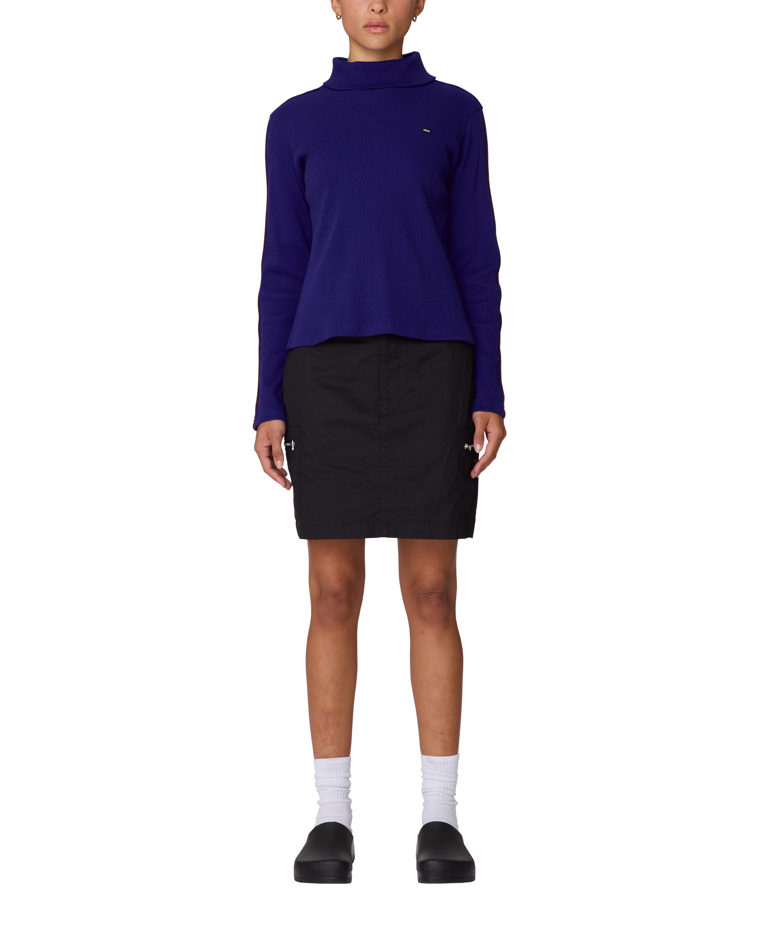 REVIVAL TURTLENECK LS TOP (zoomed)