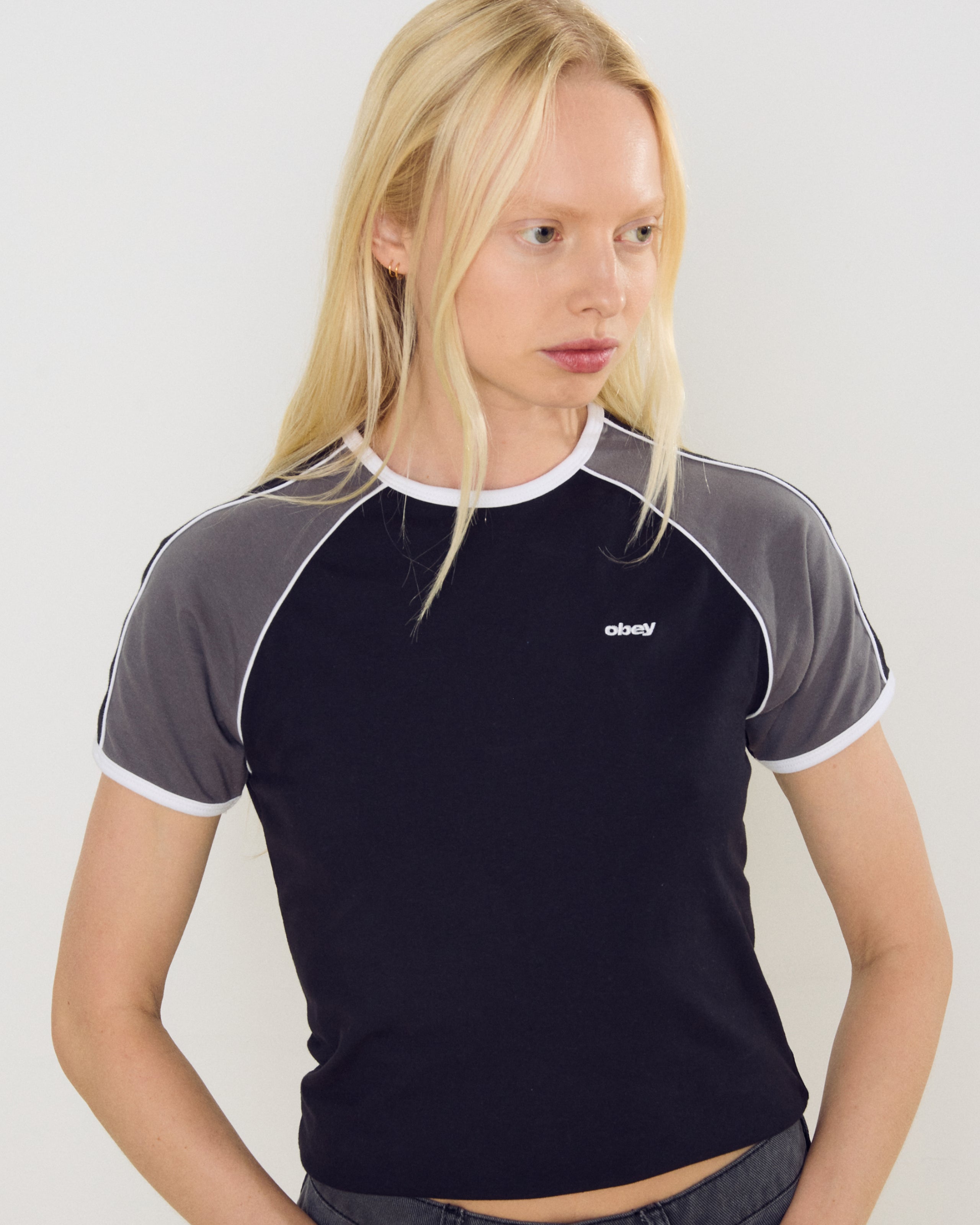 obey-replay-ss-raglan-digital-black-multi (zoomed)