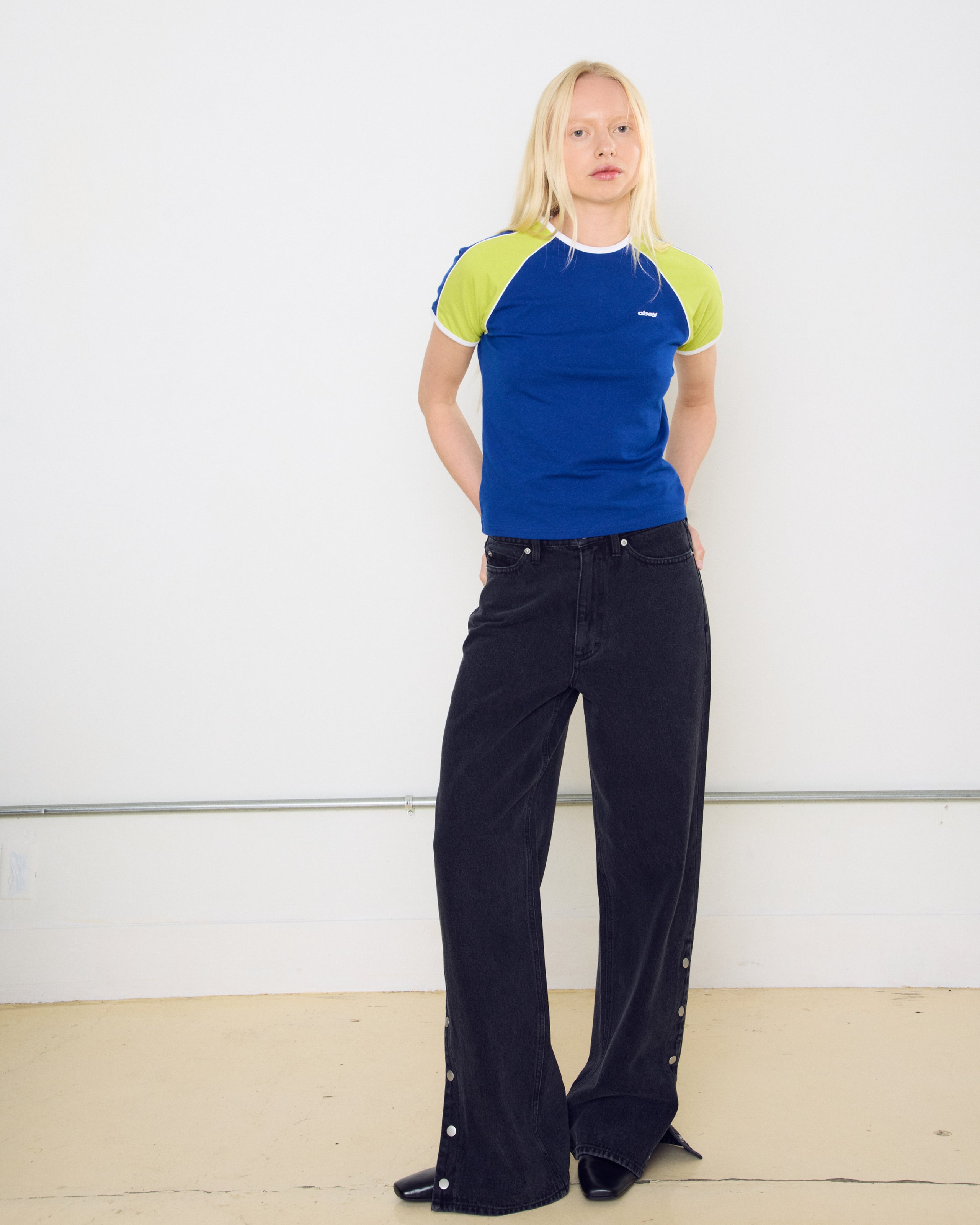 obey-replay-ss-raglan-blue-multi (zoomed)