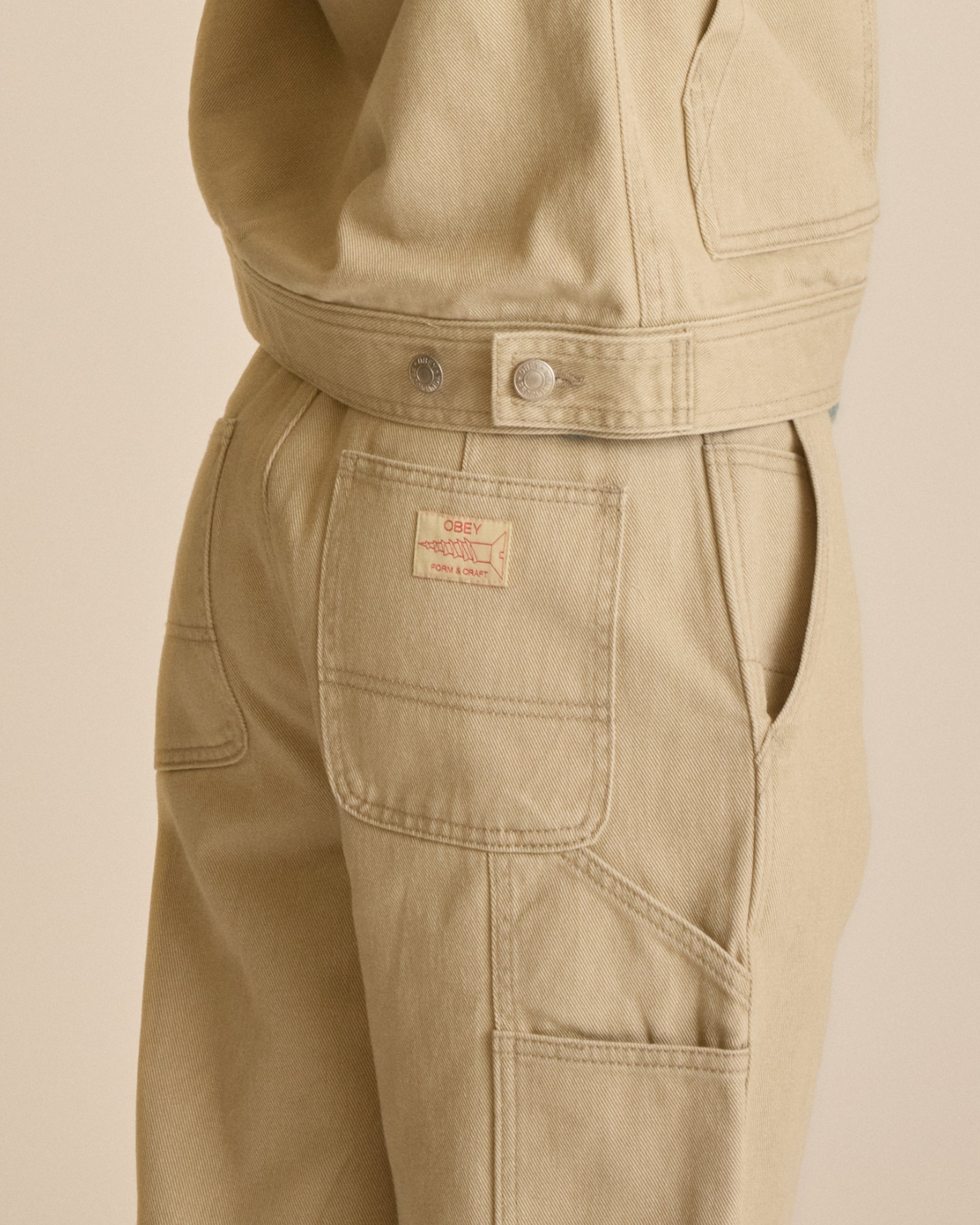 SYBIL CARPENTER DENIM (zoomed)