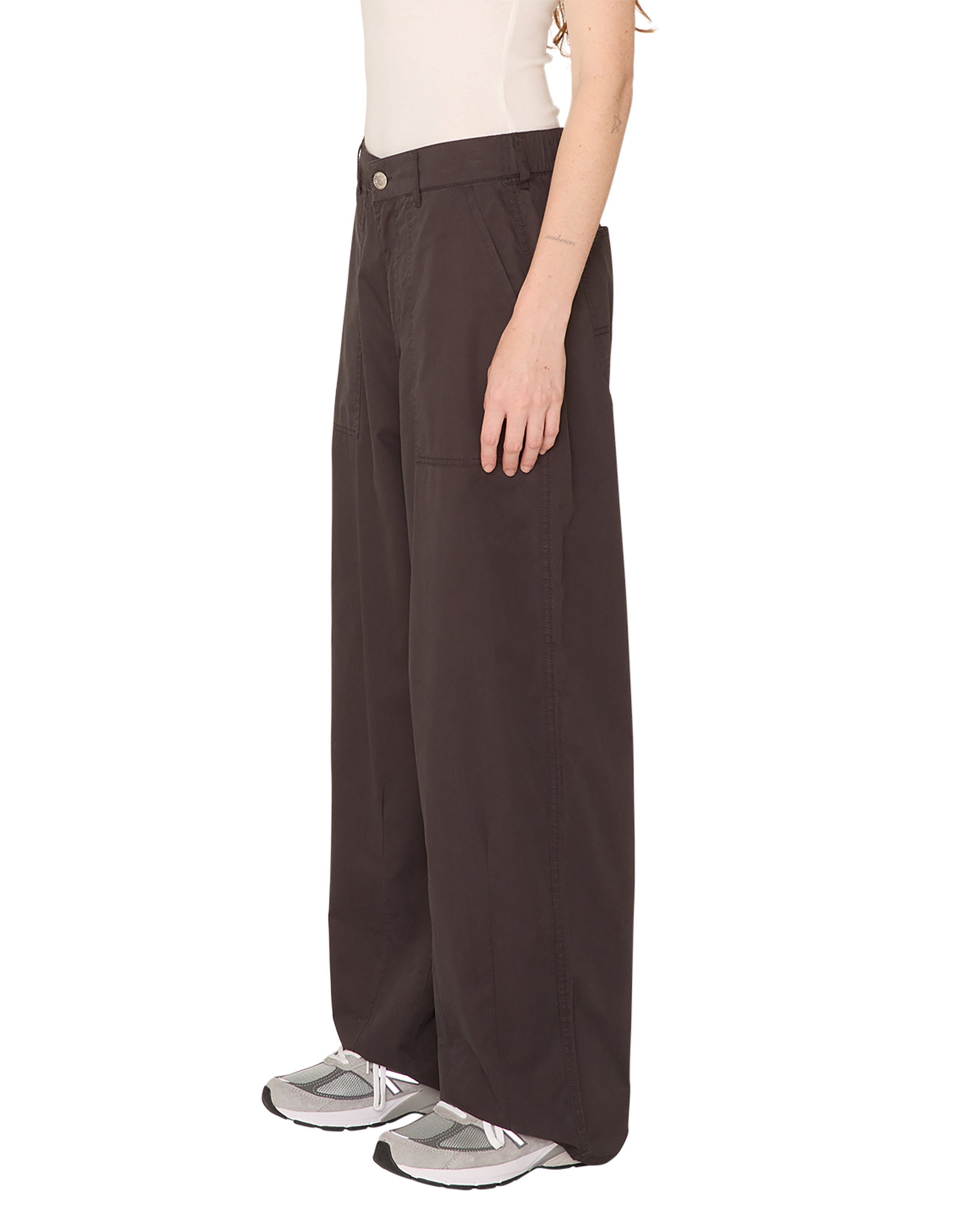 obey volume utility pant black coffee (zoomed)