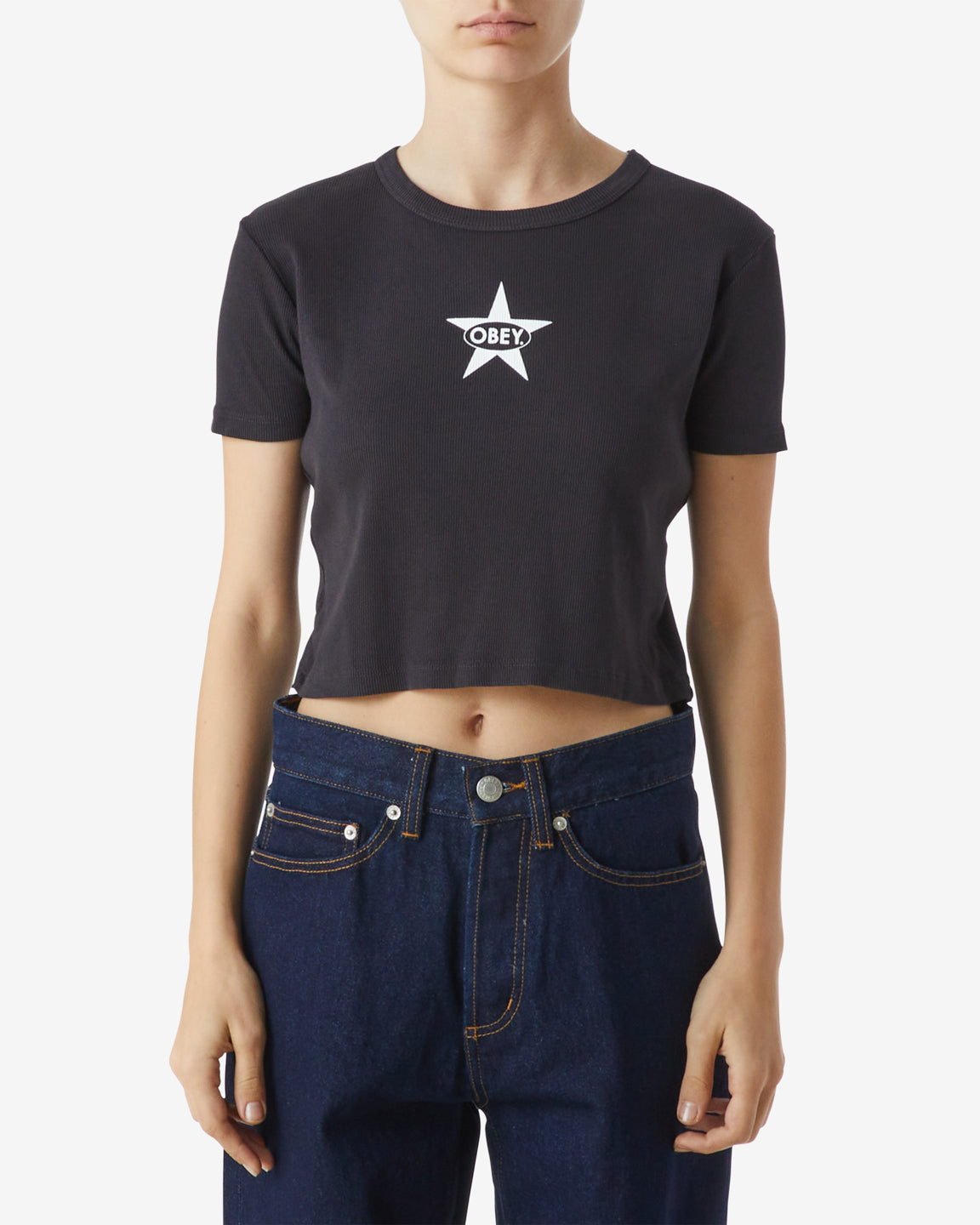 obey star cropped emma t shirt black (zoomed)