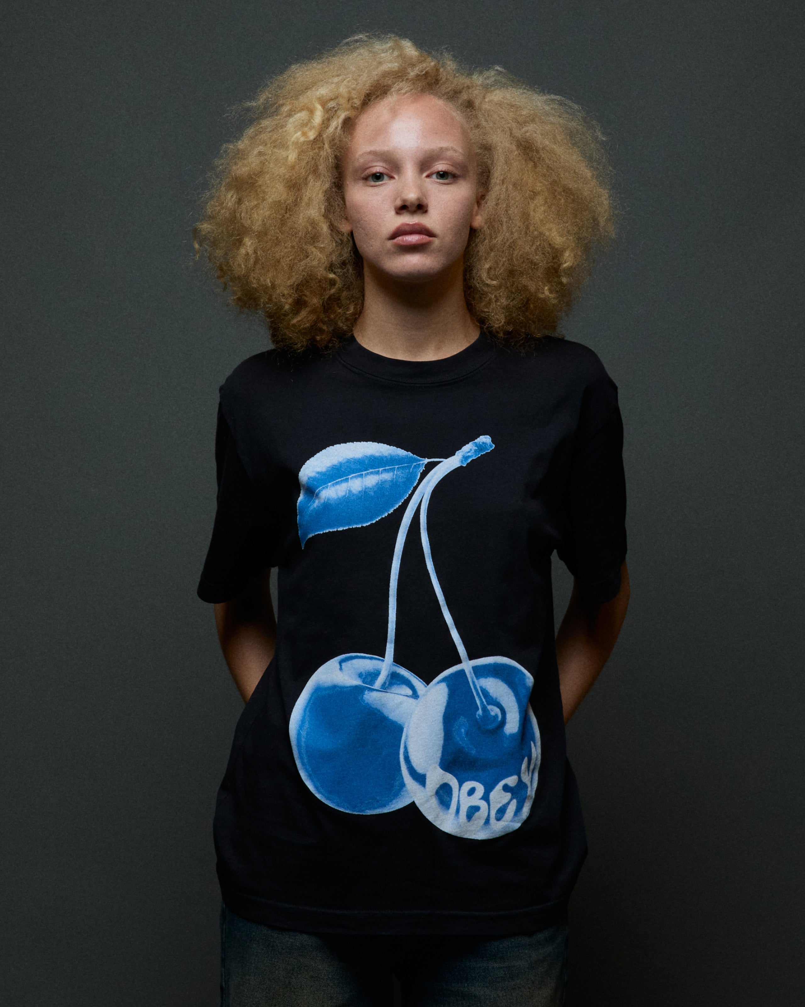BLUE CHERRY MICHELLE T-SHIRT (zoomed)