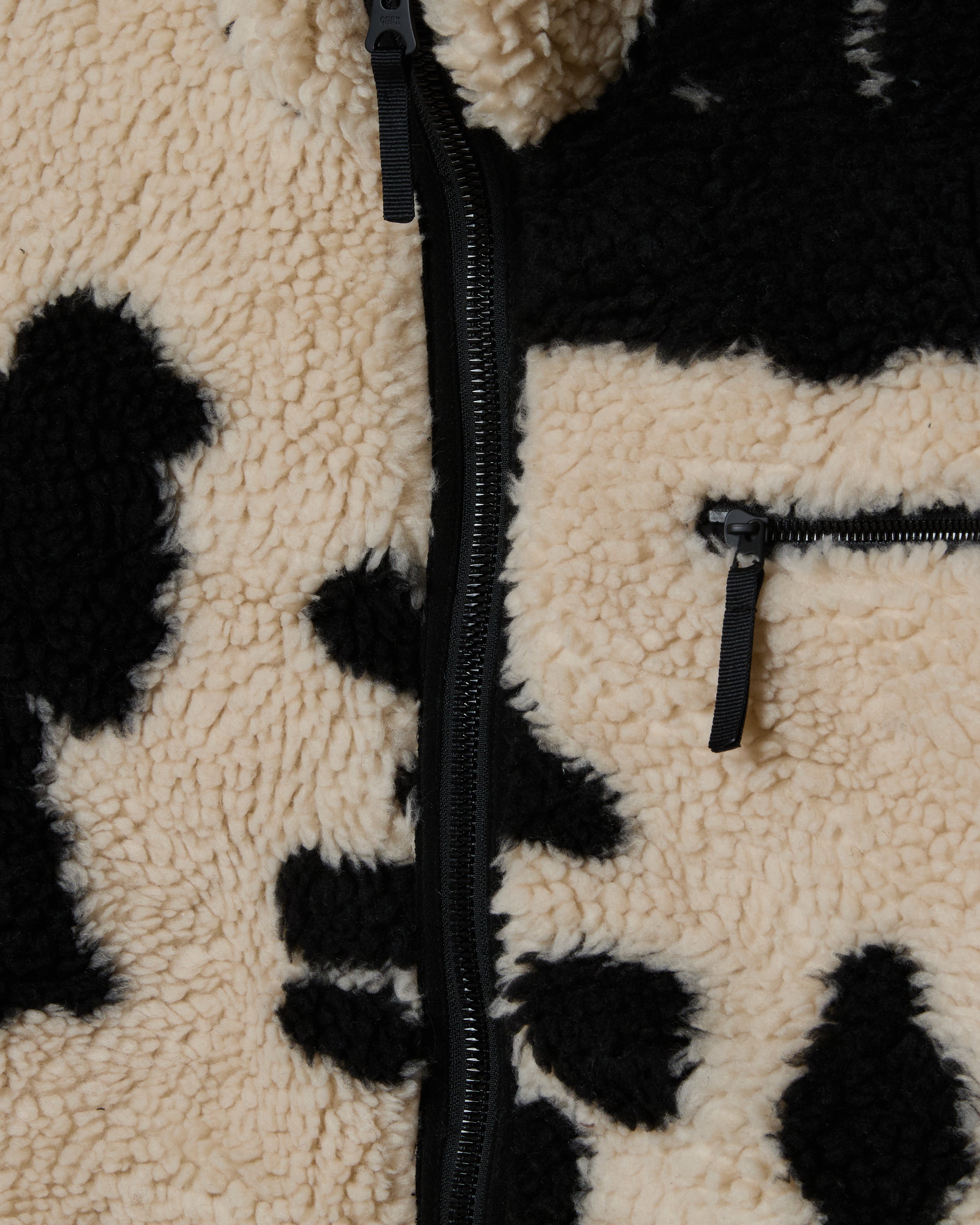 SHAGGY SHERPA JACKET (zoomed)