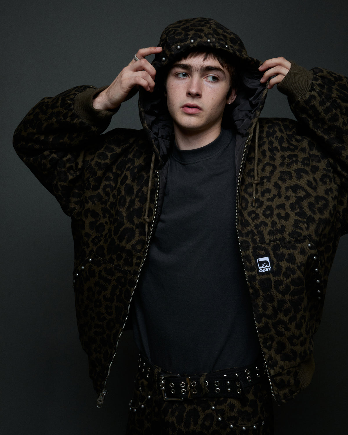 obey-studded-zip-up-jacket-dark-leopard (zoomed)
