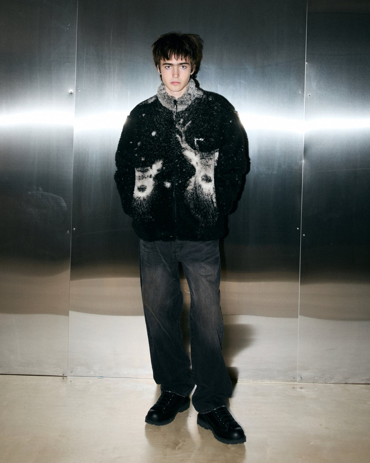 DEER SHERPA JACKET (zoomed)