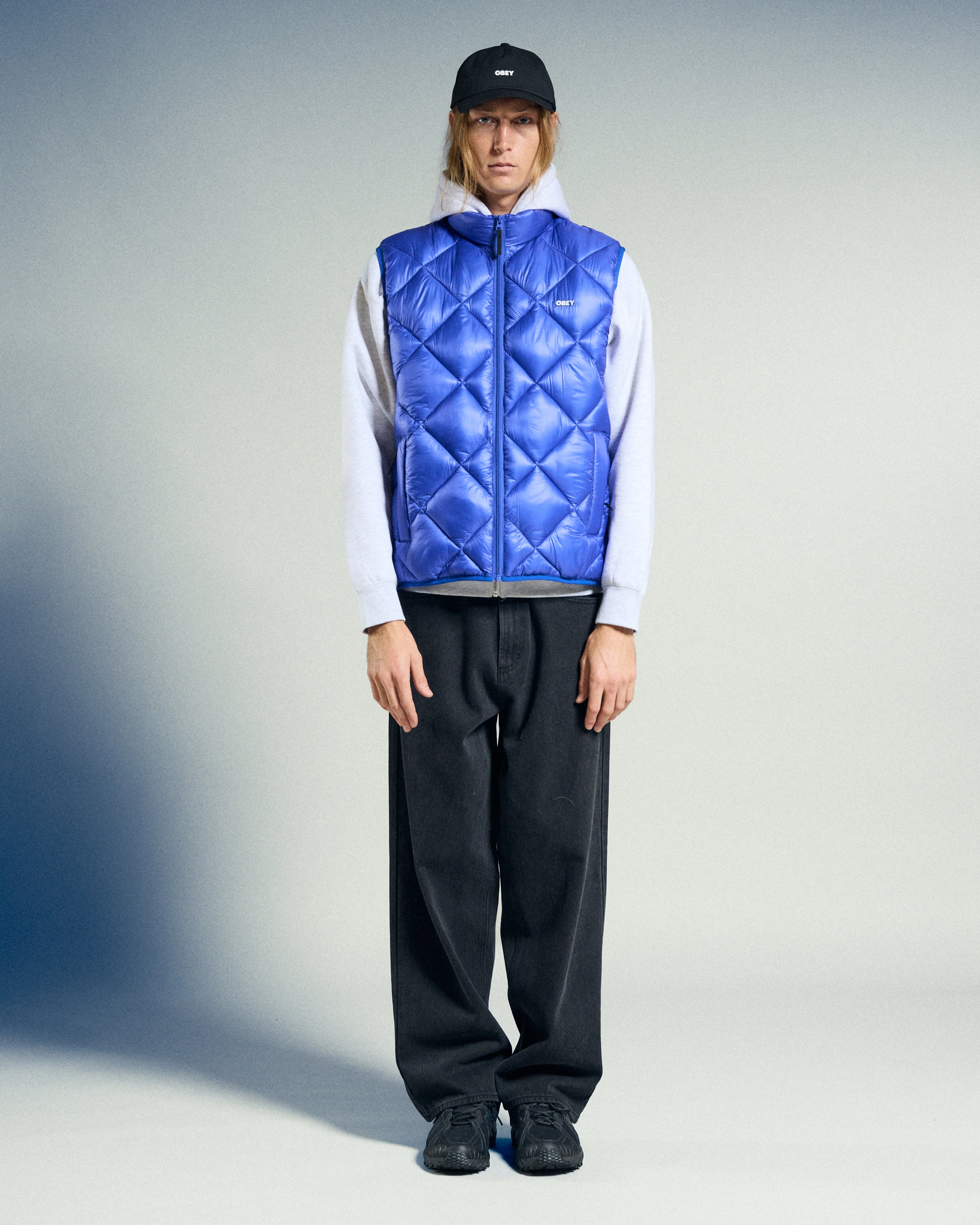 COMPASS VEST (zoomed)