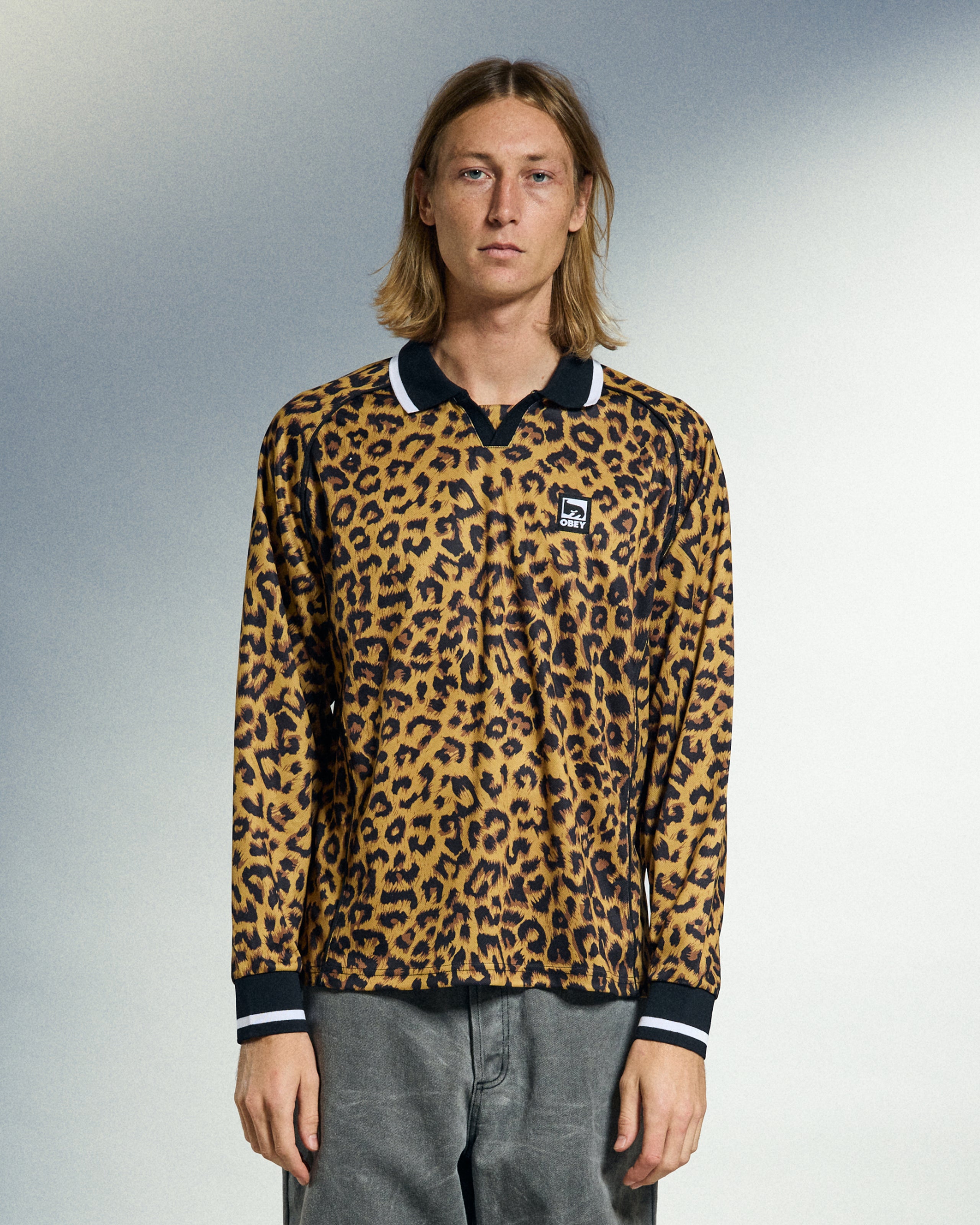 OBEY COLLAR POLO (zoomed)