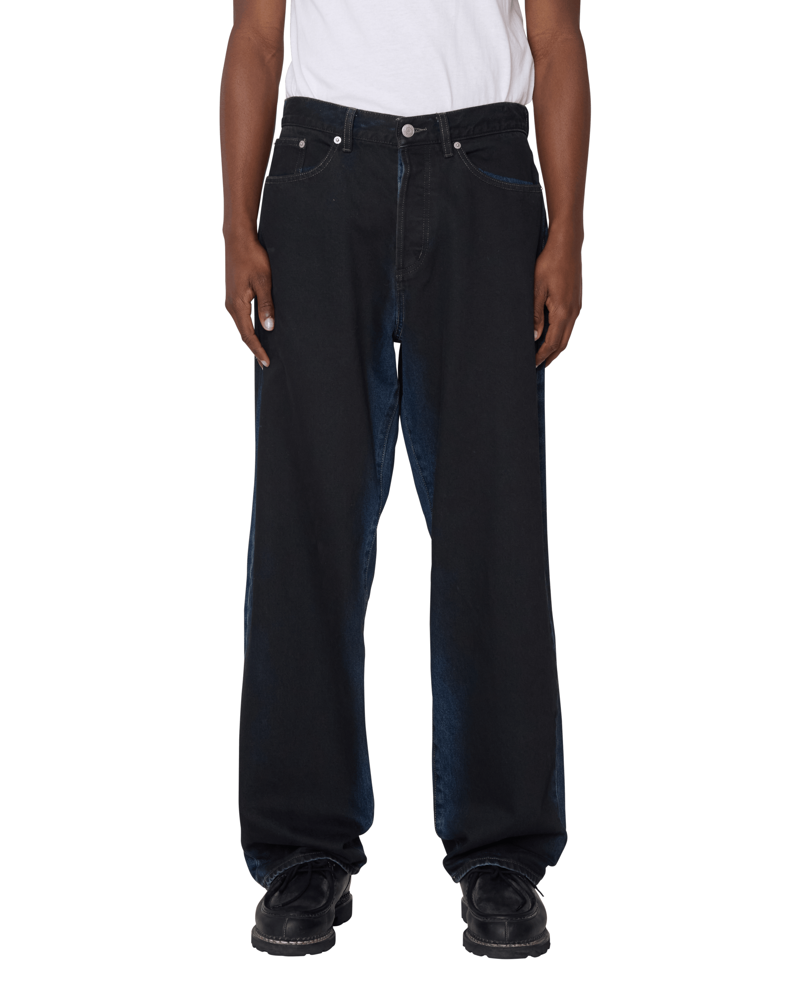 CLASSIC BAGGY SPRAY DENIM (zoomed)