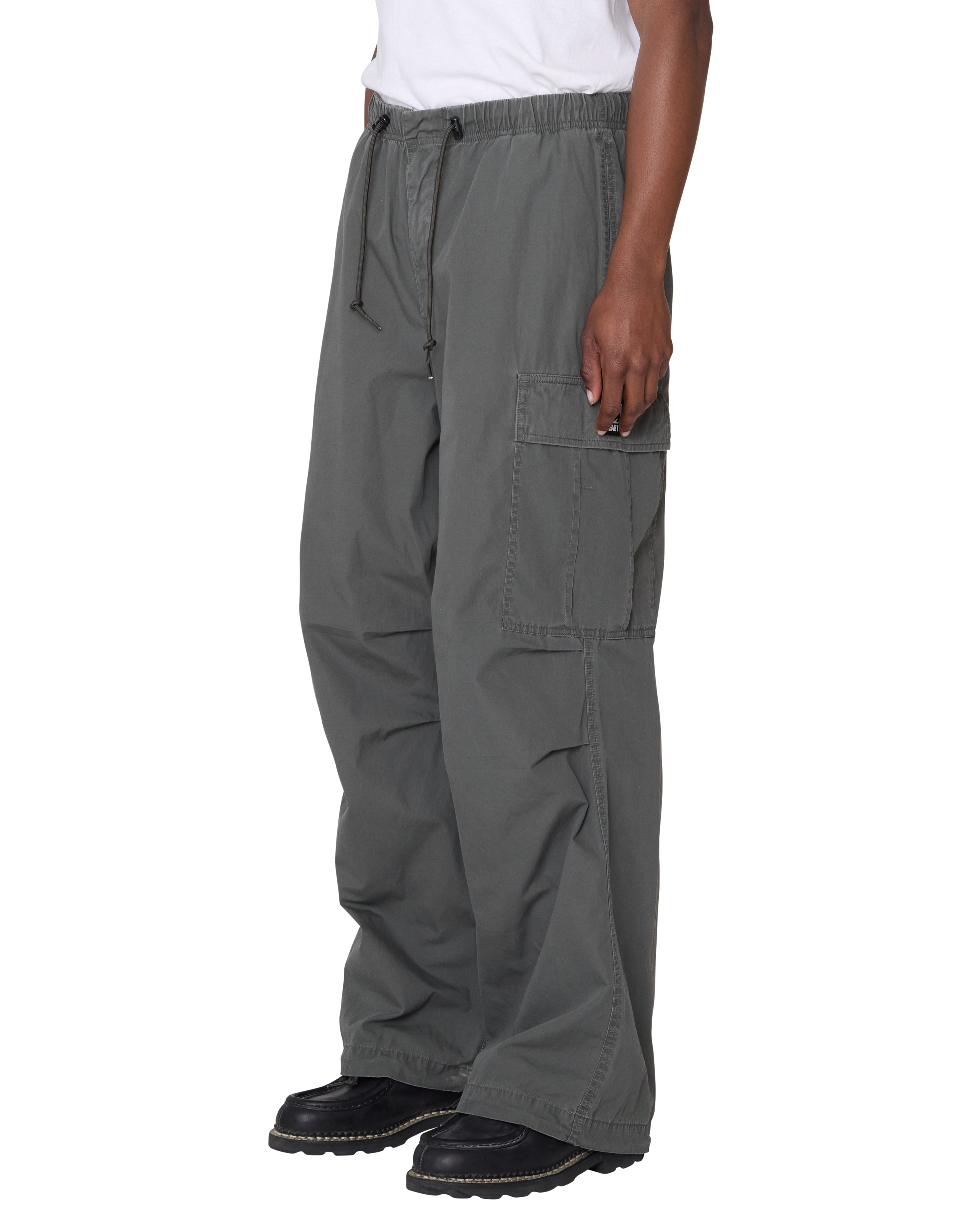 GIANT CARGO PANT (zoomed)