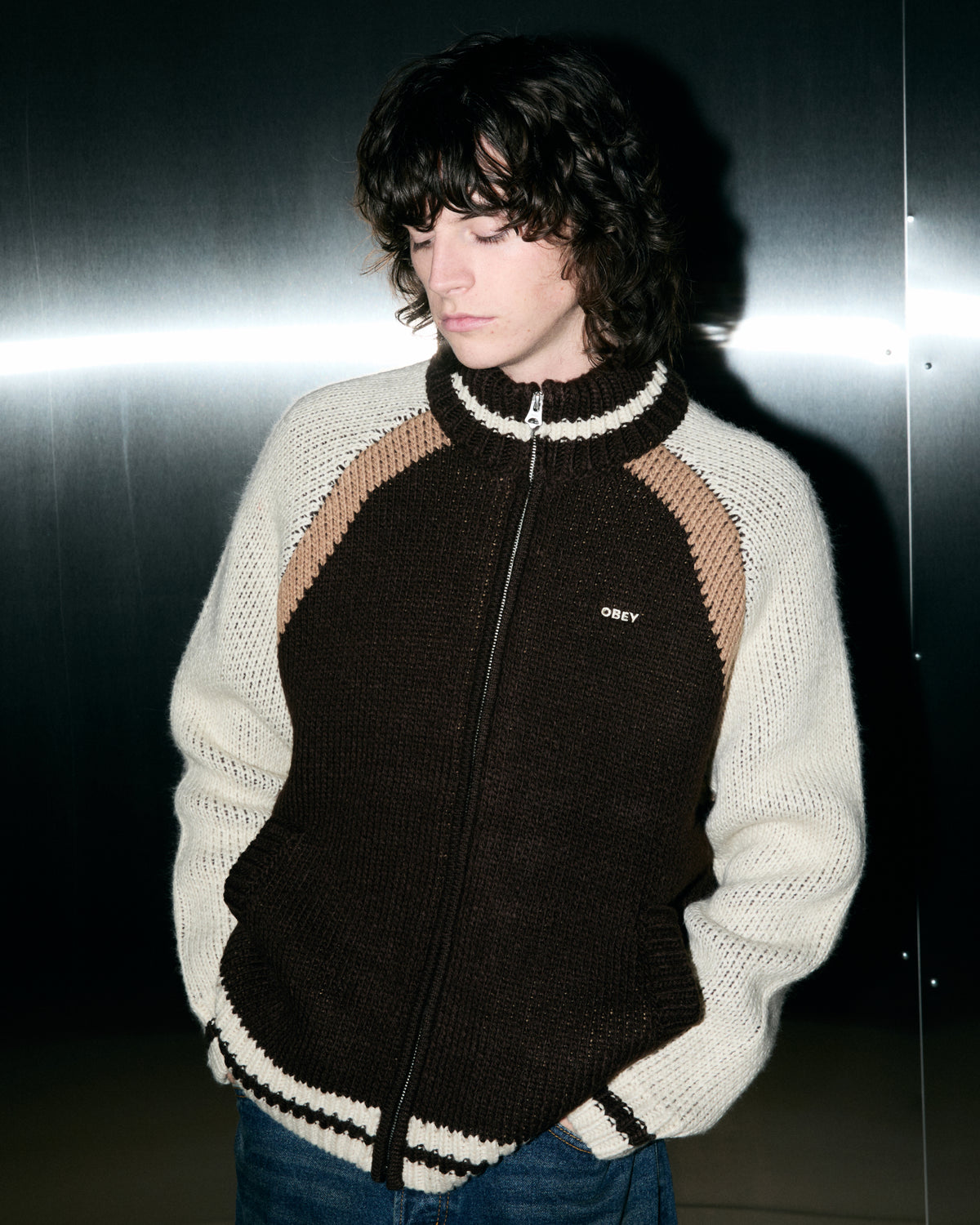 AVEN ZIP UP SWEATER