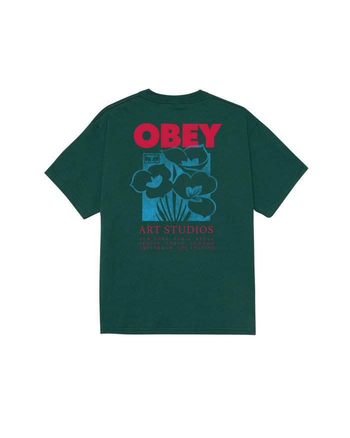 ART STUDIO FLOWERS CLASSIC T-SHIRT