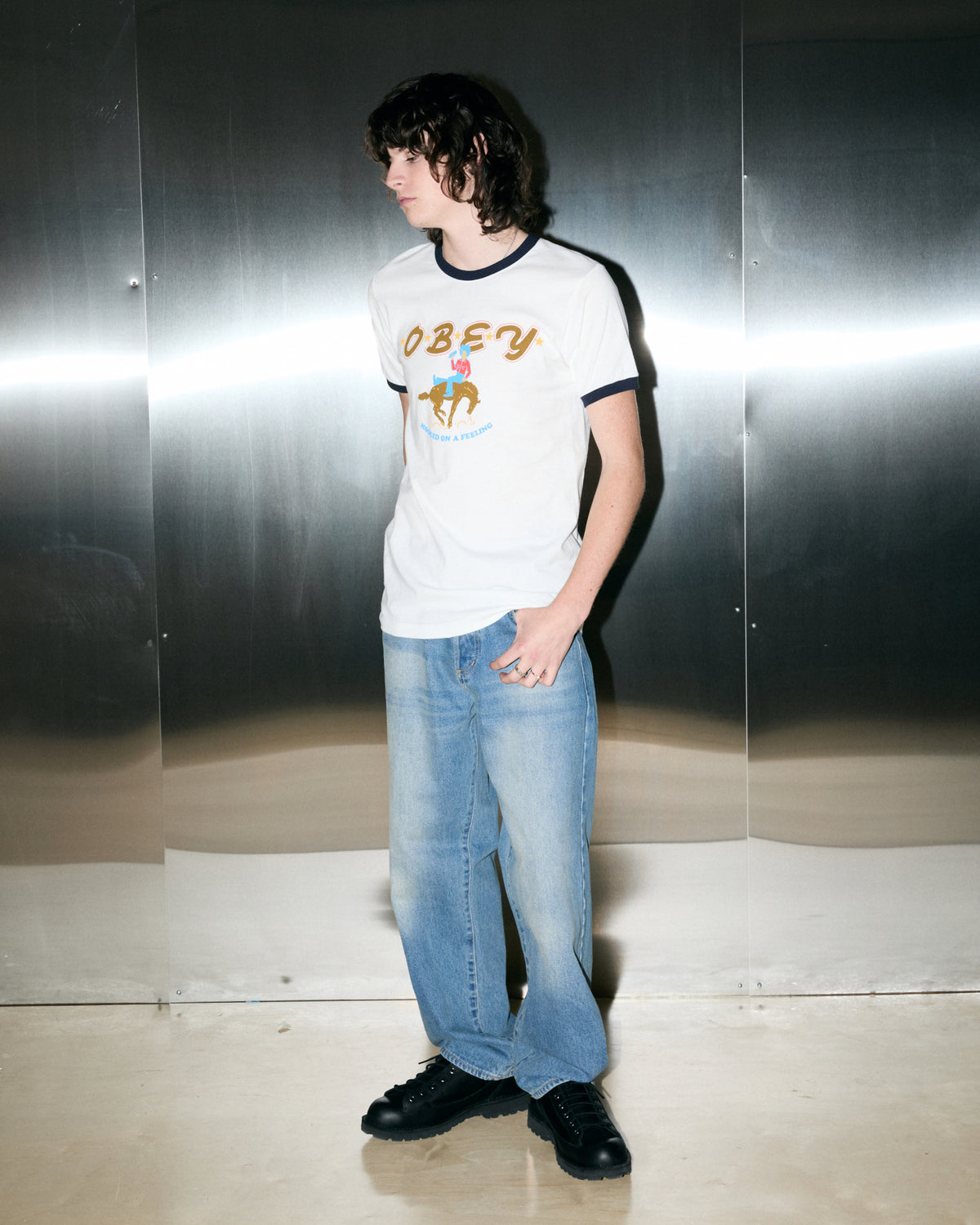 obey-hooked-on-a-feeling-retro-ringer-t-shirt-white-navy