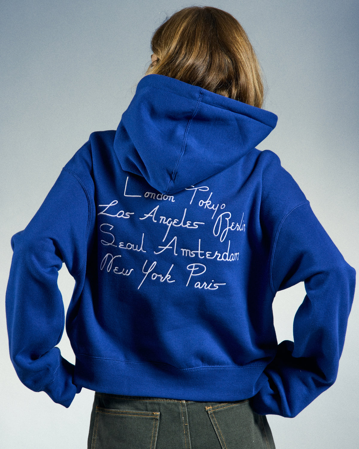 CITIES CROPPED PULLOVER