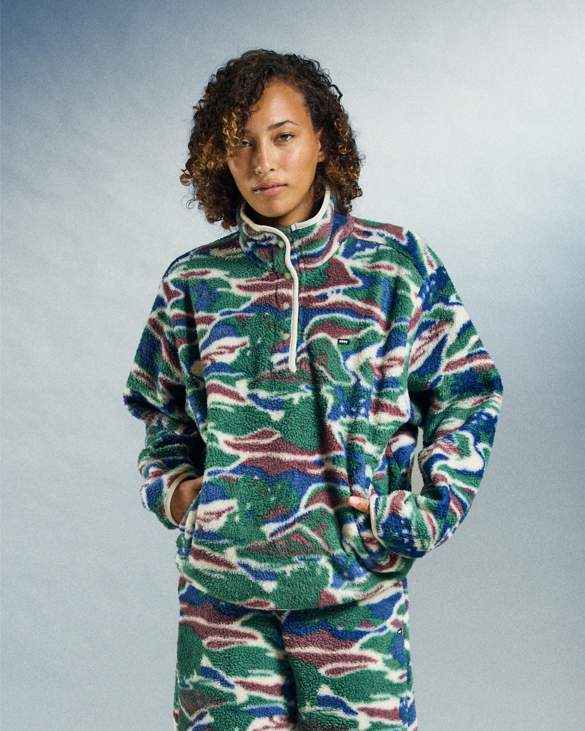 PASTURES MOCK NECK PULLOVER