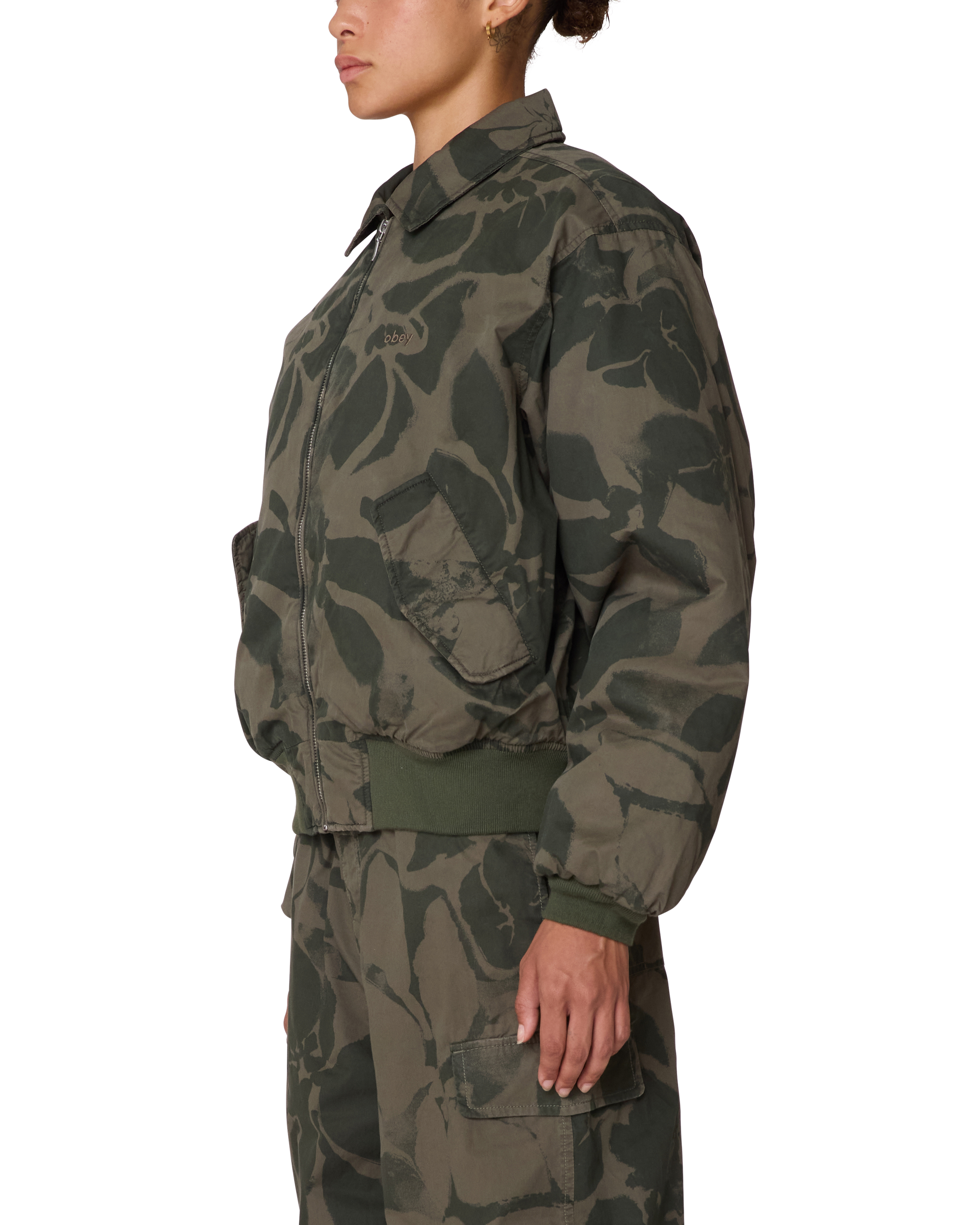 FLORIEN BOMBER (zoomed)