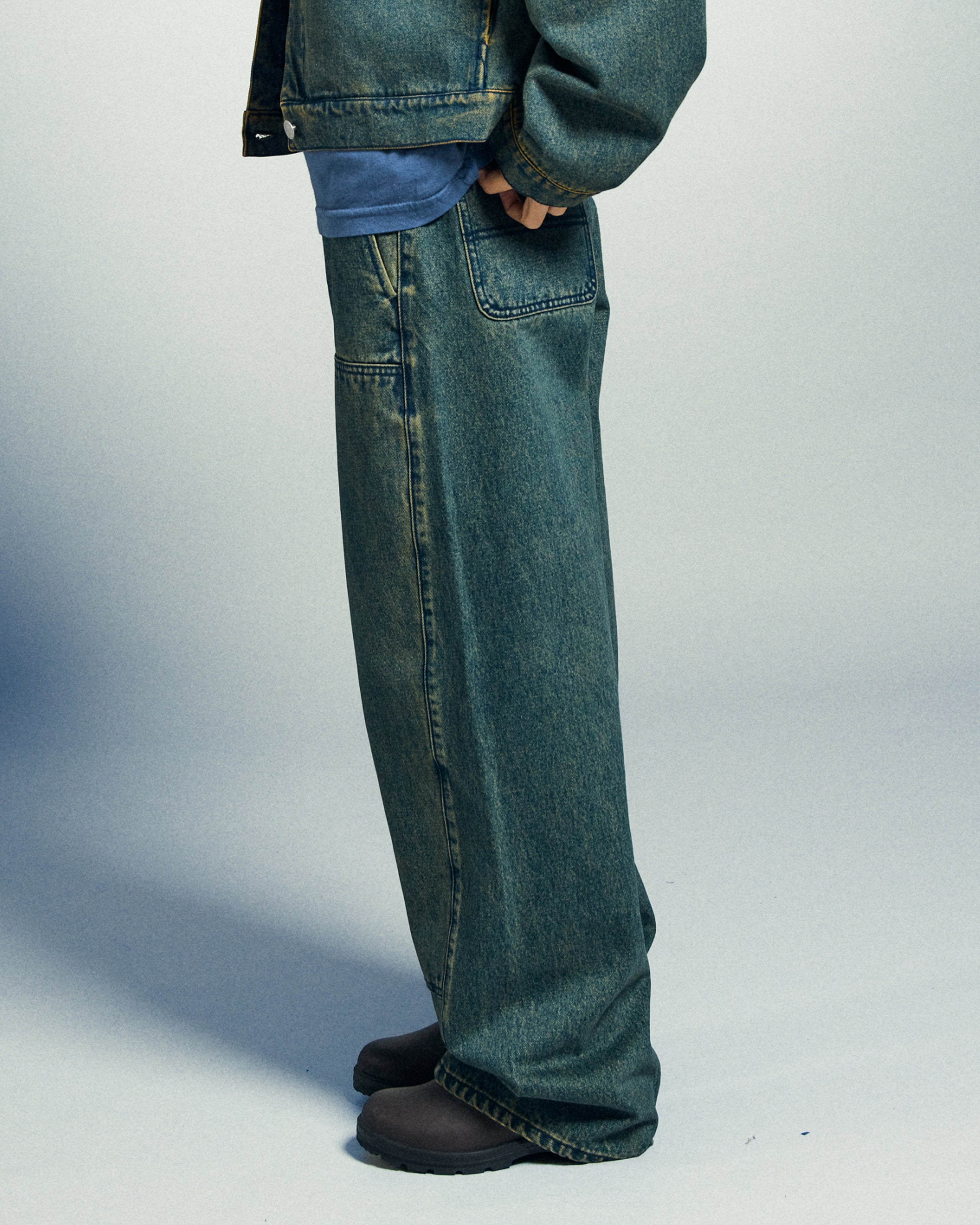 LEAH III BAGGY DBL KNEE DENIM (zoomed)