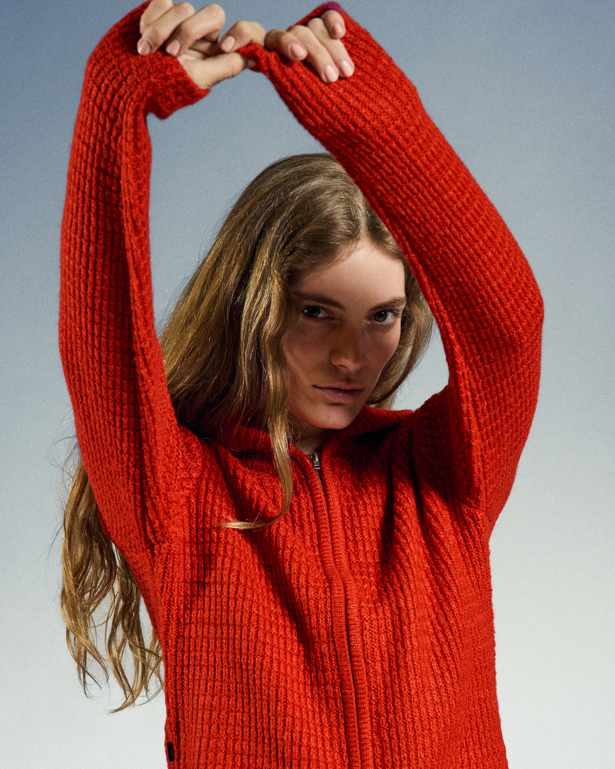 GLENDA HOOD ZIP SWEATER