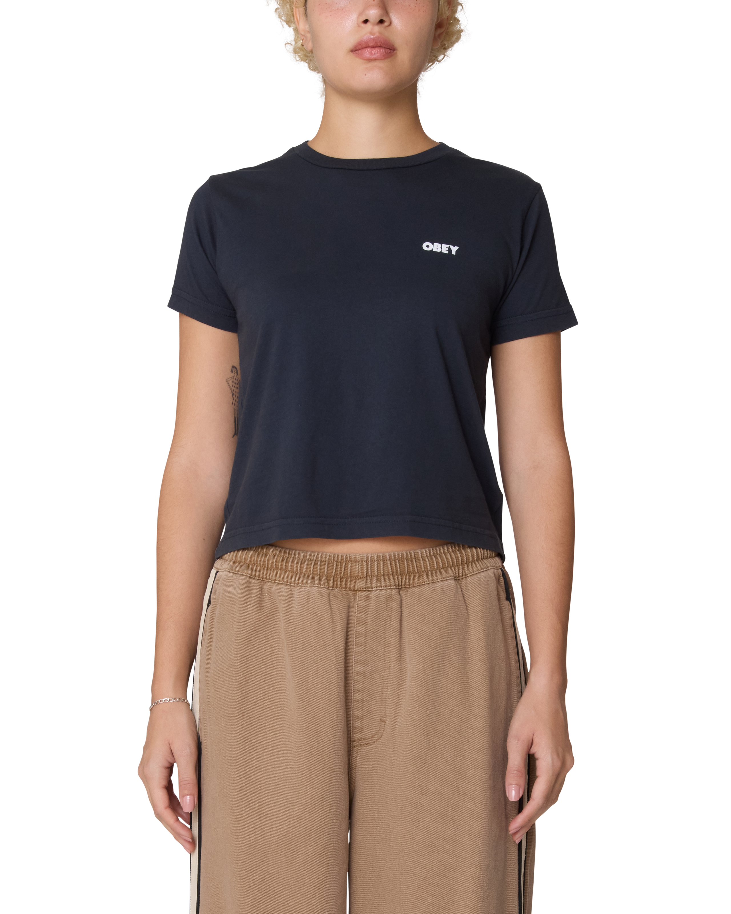 VISUAL STUDIOS TEE KAIA T-SHIRT (zoomed)