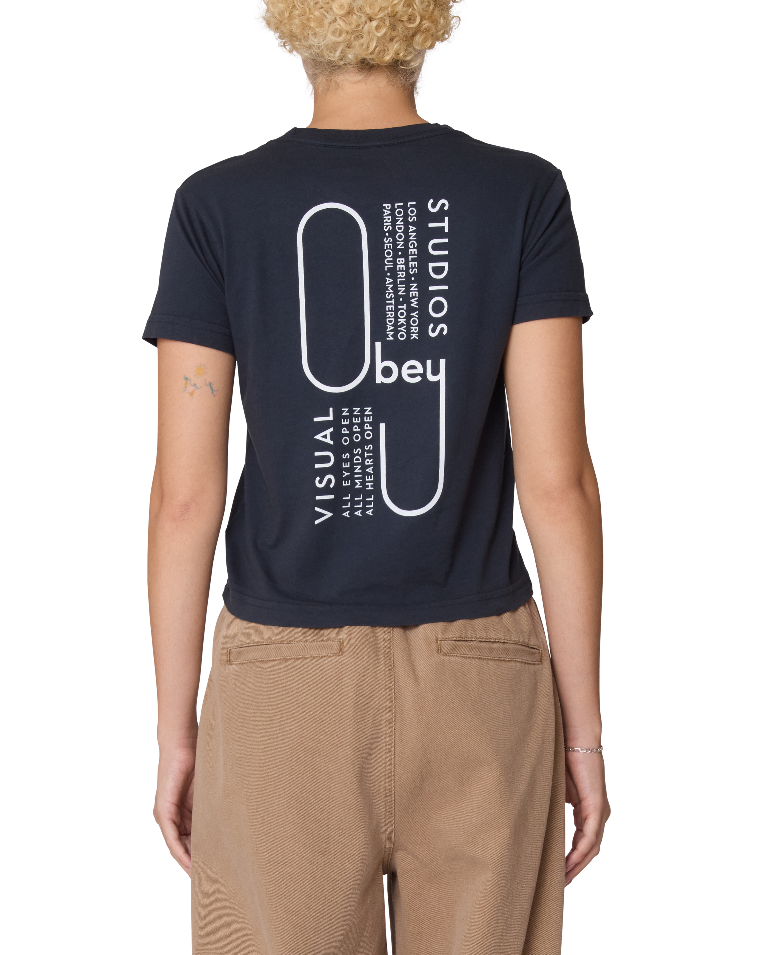 VISUAL STUDIOS TEE KAIA T-SHIRT (zoomed)