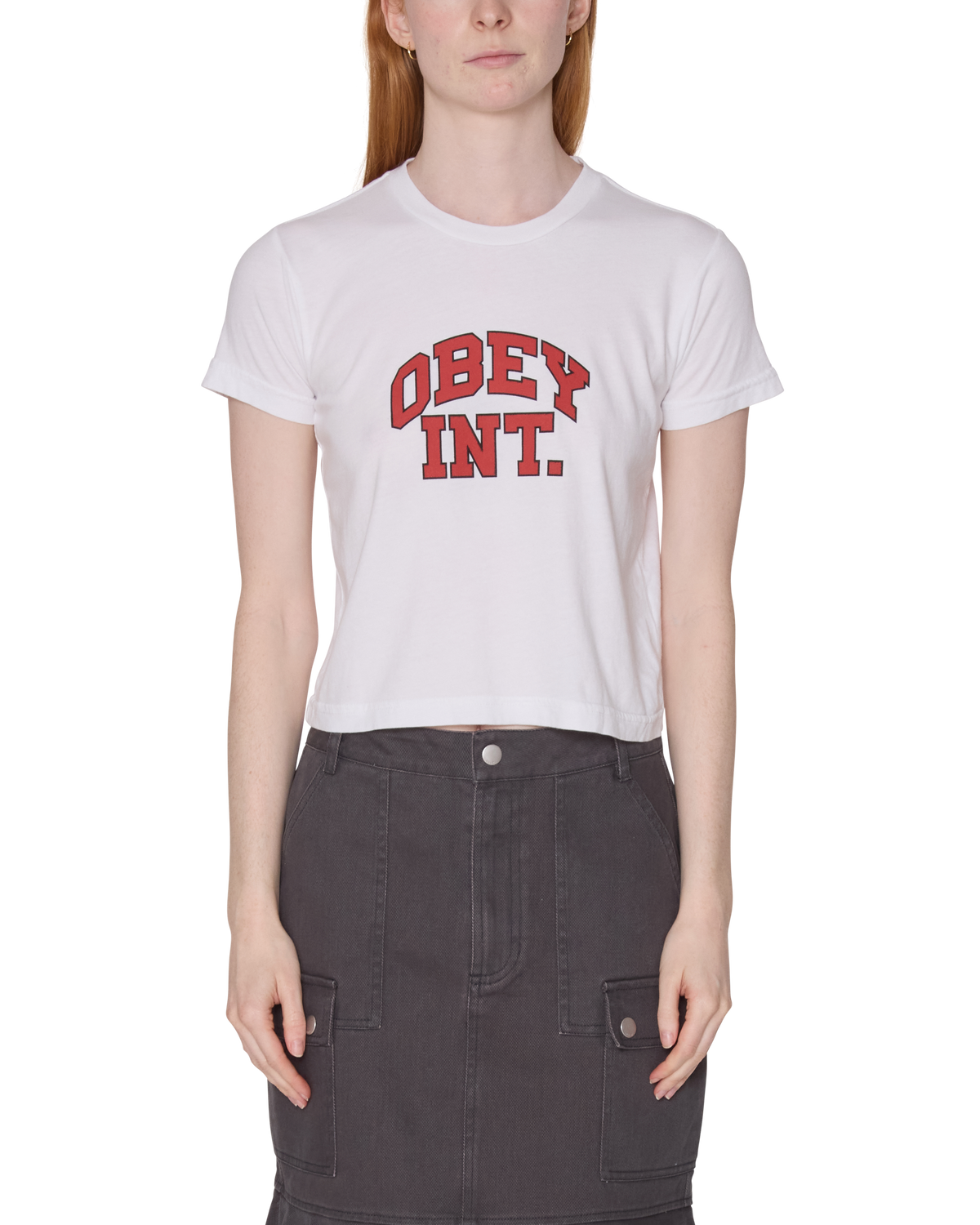 INT. OUTLINE II ROW T-SHIRT