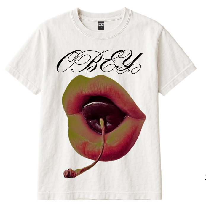 CHERRY LIPS VINTAGE T-SHIRT